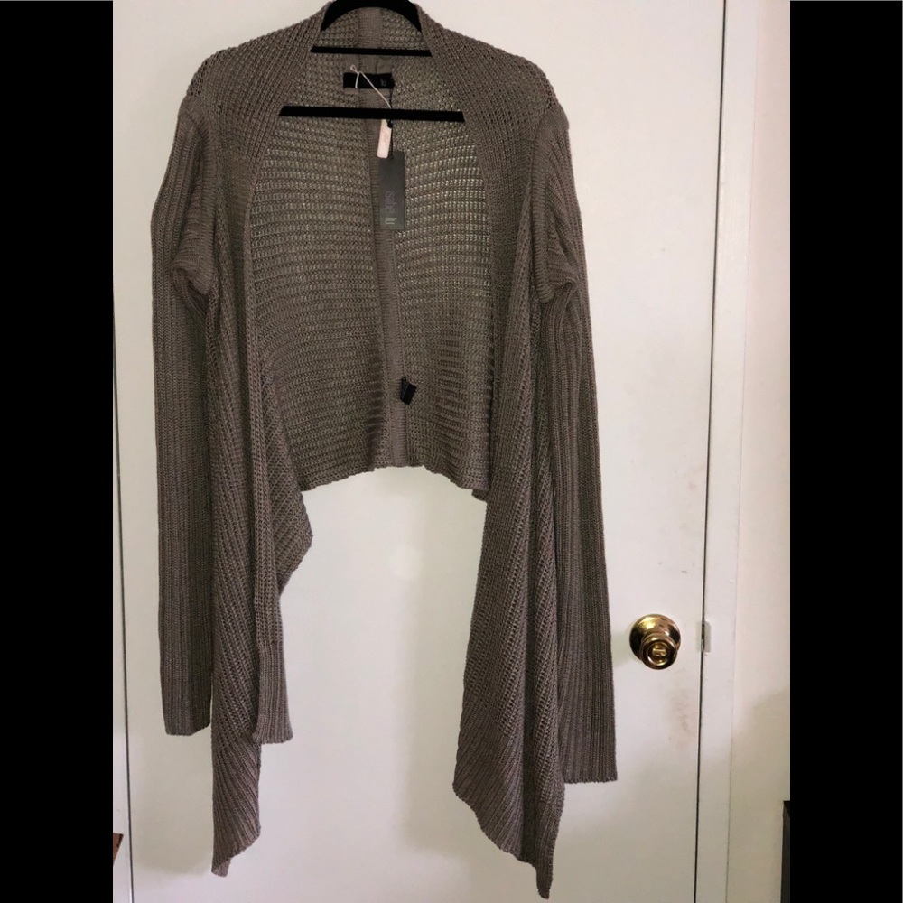 Knitted cardigan